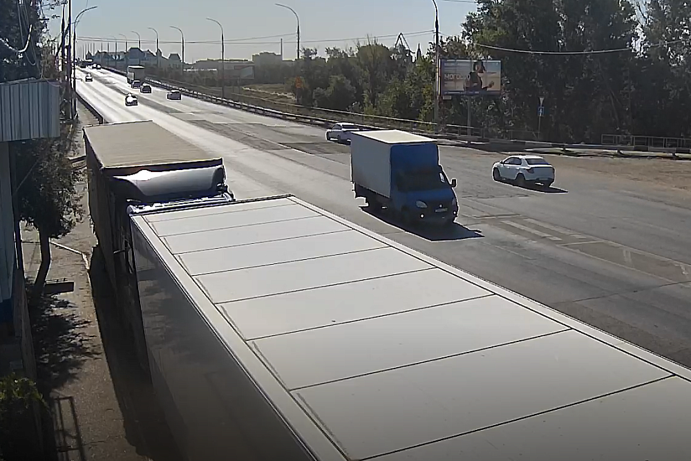 На Новом мосту в Астрахани начался ремонт