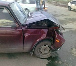 Под Астраханью столкнулись два автомобиля