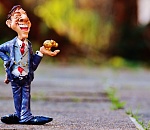 Доходы граждан России за январь 2016 года сократились наполовину