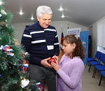 Леонид Огуль принял участие во Всероссийской Акции «Елка желаний»