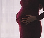 Астраханки стали меньше рожать 