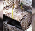 В южной части Астрахани почти полтора суток пытаются восстановить подачу холодной воды