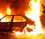 Ночью в Астрахани сгорел автомобиль