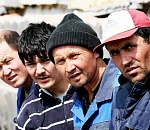 Астраханец оштрафован за работников-нелегалов