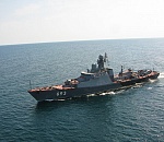 Экипажи кораблей Каспийской флотилии тренировались отражать авианалет