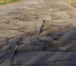 Прокуратура обнаружила в Астраханской области всеми забытые дороги