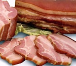 В Астраханской области сожгли 122 килограмма «санкционного» копченого бекона