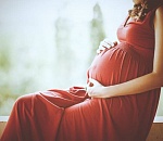 Минздрав России разрешил беременным вакцинироваться "Спутником V"