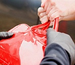 Гоп-стоп в мини-юбке: в Астрахани три девушки промышляли грабежом