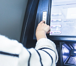 Пенсионерка из Астрахани перевела мошенникам 1.5 миллиона, но отказалась отдать 30 тысяч