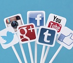 «Пока телевидение отвлекает от проблем»: чем живут астраханские соцсети