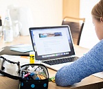 Астраханские школы массово переходят на дистант