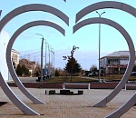 В астраханском райцентре завершился первый этап благоустройства сквера – победителя народного голосования 