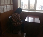 Полиция поймала пьяную астраханку без прав, обмывшую покупку авто