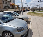 Фото дня: В Астрахани приуныл столб ЛЭП