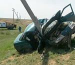 Под Астраханью «десятка» врезалась в столб: погиб пассажир