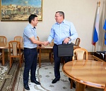 В региональном парламенте новый депутат приступил к исполнению своих обязанностей