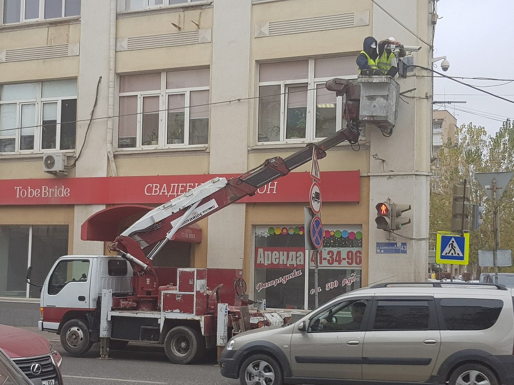 Фото дня: "Большой брат" будет пристальнее следить за астраханцами