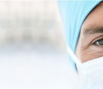 В Астрахани хирург забыл в пациенте салфетку: через полгода мужчина скончался