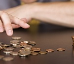 Директор астраханского лесхоза "напилил" 74 тысячи