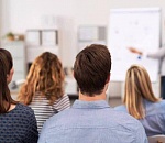 В Астрахани окажут комплексную помощь более 300 выпускникам детдомов