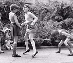 "Астрахань: я вспоминаю...". Игры "аналогового" детства. О бельевой резинке и бараньей кости