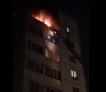 Ужасные кадры пожара в девятиэтажке, где сгорели квартиры, не оставили астраханцев равнодушными