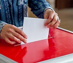 На выборах главы Икрянинского района творится что-то странное