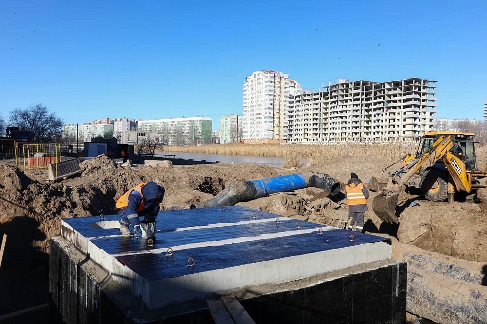 В Астрахани под руслом Кутума протянули две новые ветки водопровода