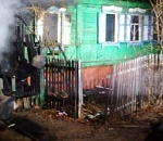 На пожаре в Астрахани сильно пострадал молодой парень