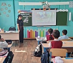 Школьникам из Астраханской области напомнили о правилах безопасности на железной дороге