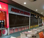 В фудкорте ТРЦ "Ярмарка" закрылось сразу несколько точек фастфуда