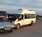 В Астраханской области маршрутка с пассажирами попала в ДТП, есть пострадавшие. ВИДЕО