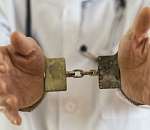 Прокуратура проверит обоснованность уголовных дел в отношении астраханских врачей