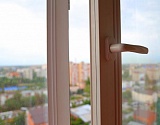В Астрахани женщина погибла, выпав из окна восьмого этажа