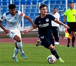 Астраханский «Волгарь» не попал ни разу в створ ворот махачкалинцев и потерпел пятое поражение подряд