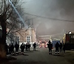 На Астраханском тепловозоремонтном заводе крупно полыхнуло