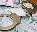 В Астрахани экс-полицейский пошел под суд