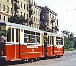 Трамвайный вагон "довез" астраханца до суда