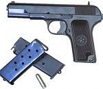 Полиция задержала в астраханском кафе вооруженного гостя города