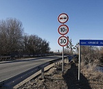 В Камызякском районе ремонтируют два очень нужных моста