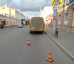 В Астрахани маршрутка сбила полуторагодовалую девочку