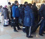 В Астрахани образовалась очередь... в аэропорт