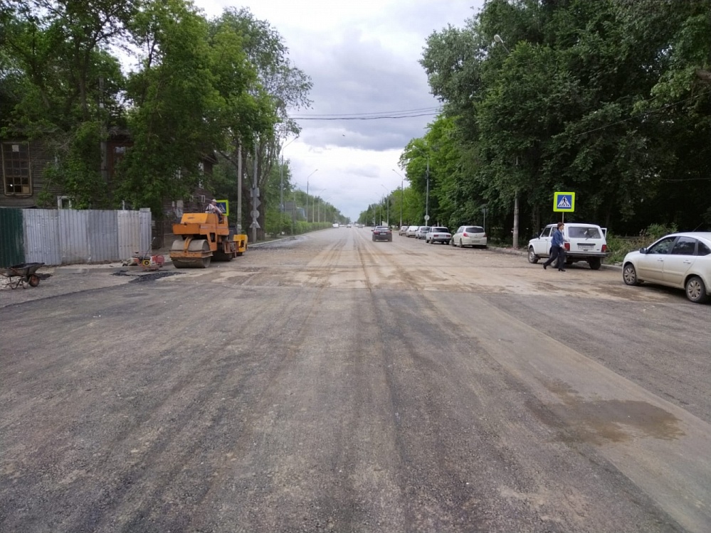 Участок дороги на улице Адмирала Нахимова в Астрахани открыли