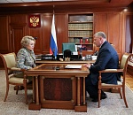 Игорь Бабушкин провел рабочую встречу с Валентиной Матвиенко