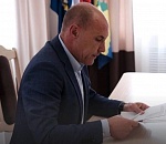 Глава Приволжского района починил сельчанам канализацию