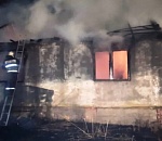 В ночном пожаре под Астраханью пострадал мужчина