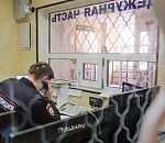 В Астрахани полицейский составлял протоколы на покойника