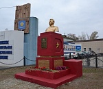 В Астрахани торжественно открыли памятник Сталину