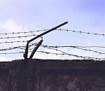 Сотрудник астраханской колонии вступил во внеслужебные отношения с осужденным